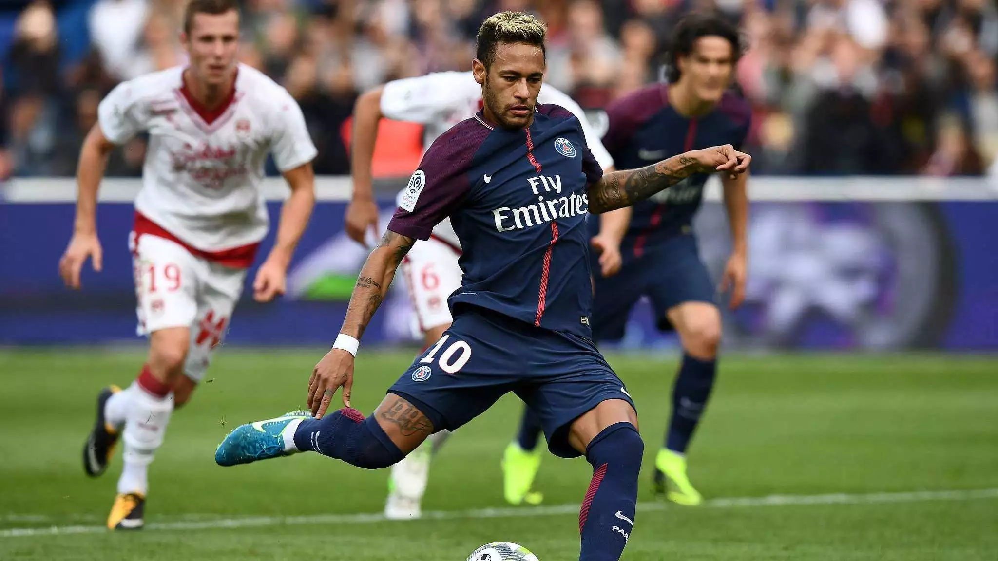 斯皮纳塞：圣西罗首秀是所有孩子的梦想；我的特点更像图拉姆（斯皮纳塞称圣西罗处子秀圆童年梦，自评球风更像图拉姆）